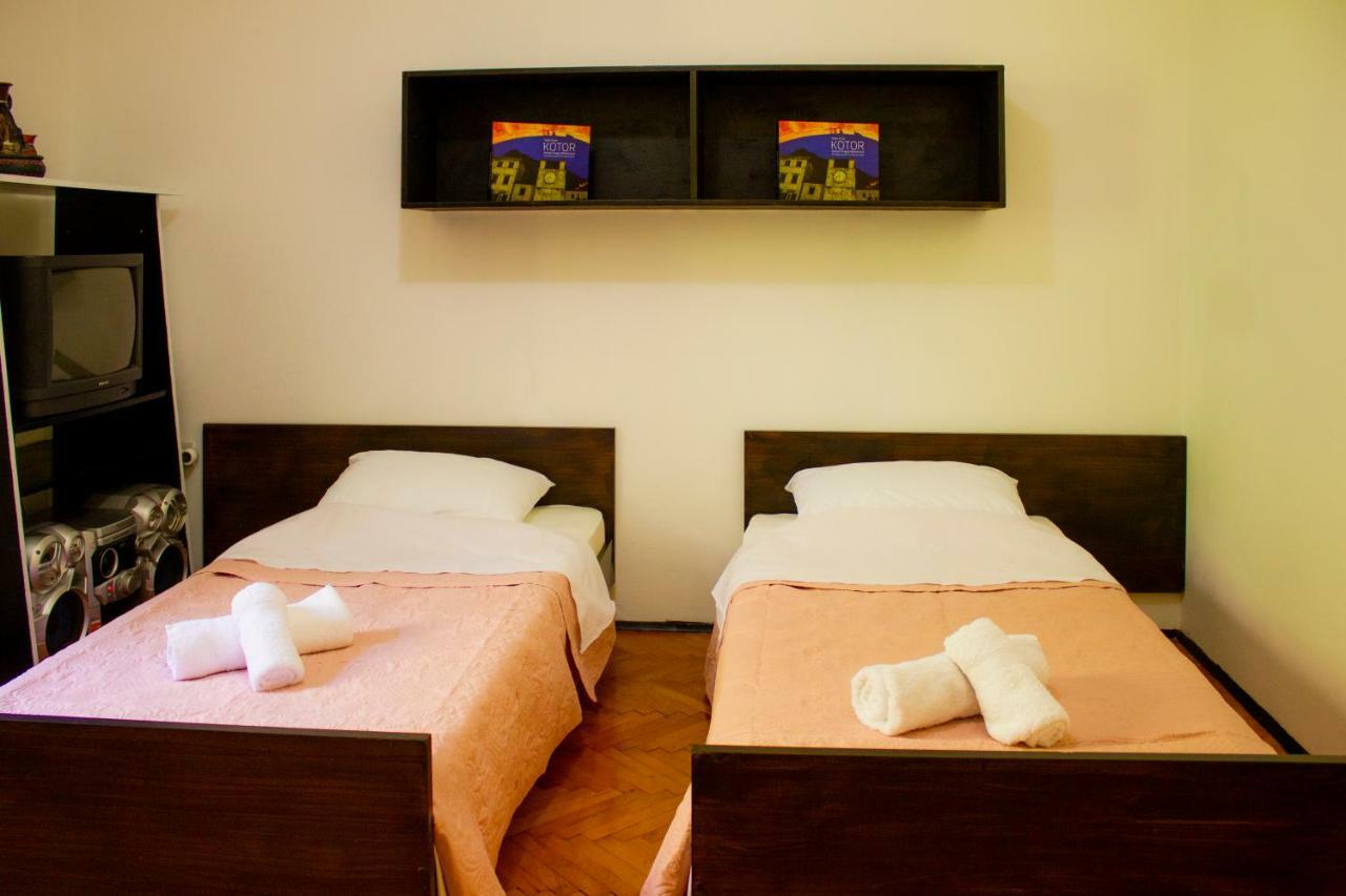 Apartments Rustic Kotor Bagian luar foto