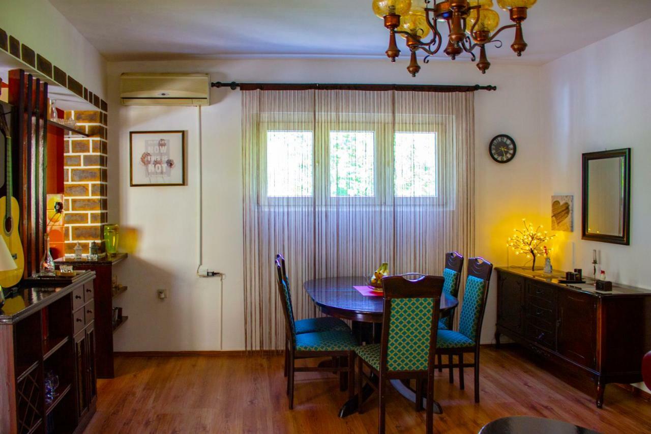 Apartments Rustic Kotor Bagian luar foto