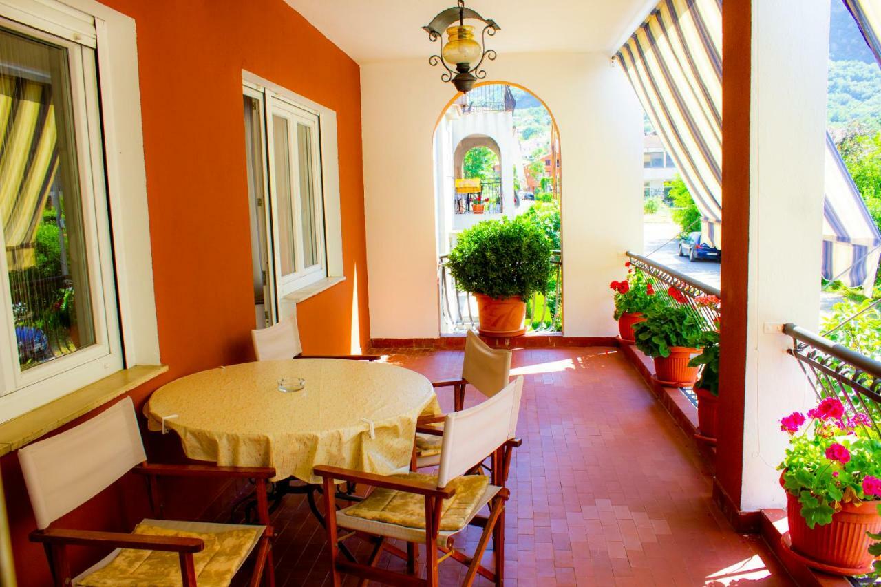 Apartments Rustic Kotor Bagian luar foto